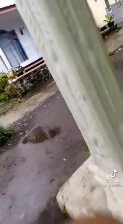 I can't even imagine being in this situation