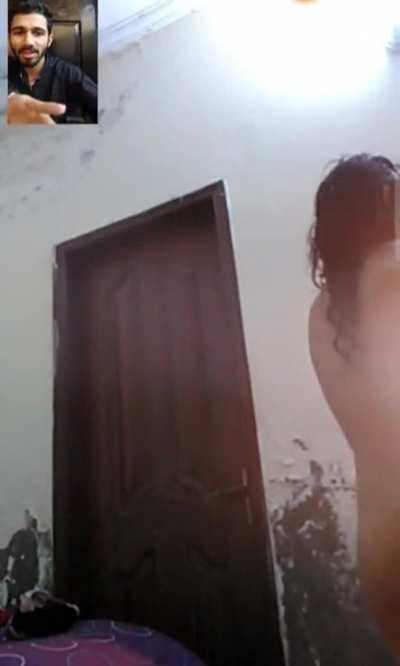 Paki Most Beautiful Girl [ Photos + 2 Videos] |Must Watch| Download Link in Comments ❤️❤️❤️