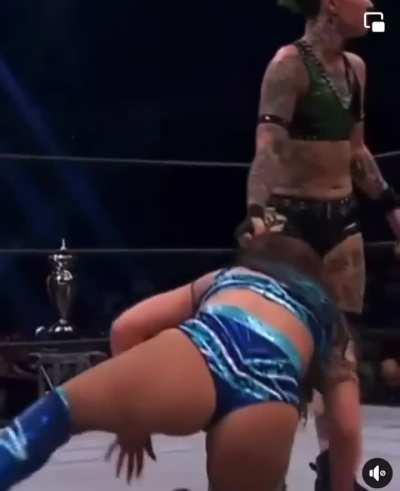 Allot more of Skye Blue for you to enjoy.