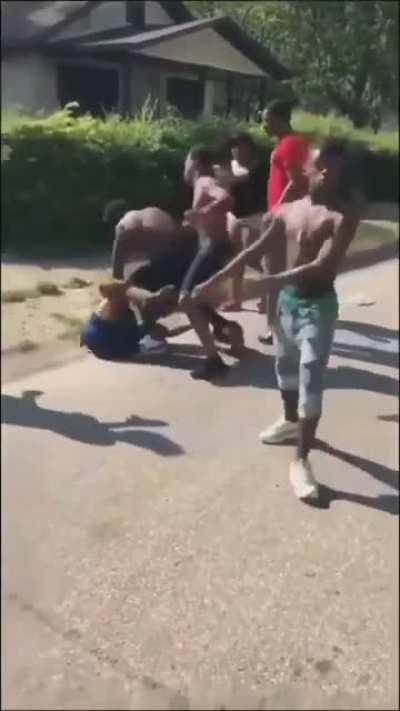 Poor Kid lost his loaded up super punches