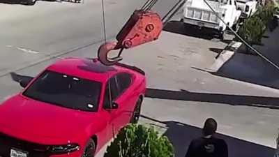 Crane hook comes loose