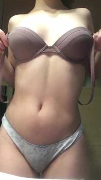 Getting undressed after a long day 😌