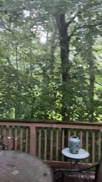 this storm made us loose power for six hours for last night