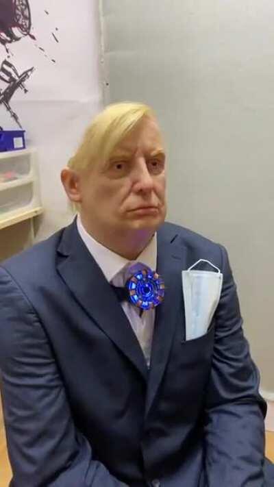 Proof that Trump is a cyborg sent to Earth by the lizard aliens