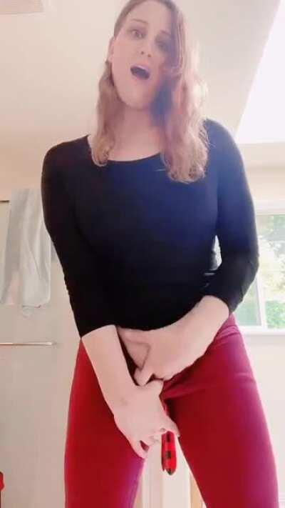 Here since some of you can’t sub to my free AF OF , here’s a preview.