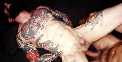 Bouncing Tatoo fun time