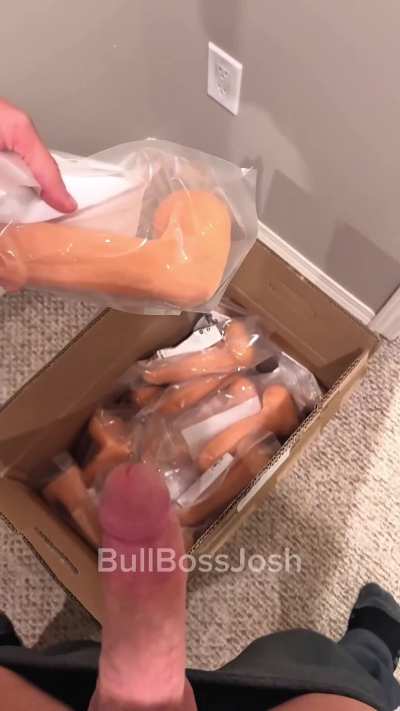 New Replicas are ready to ship! DM me ❤️