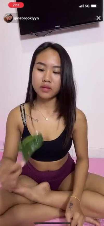 Live on TikTok toes & soles