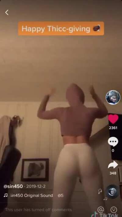 Anybodu know who this is found this vid