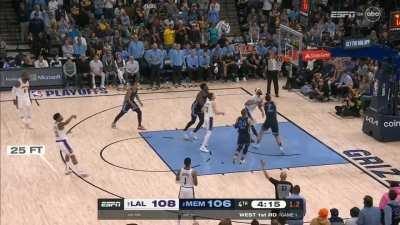 [Highlight] Hachimura hits 5th three from Reaves' behind-the-back pass