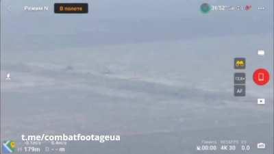 Footage of the destruction of a convoy of Russian armoured vehicles by Ukrainian soldiers of the 72nd Brigade near Vuhledar, Donetsk region. Early November 2023.