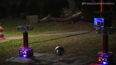 Tesla coil magic
