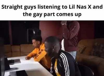 The beat 😃 The Lyrics 🤨