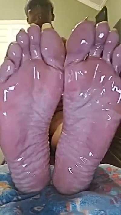 Nut Busting Soles oily