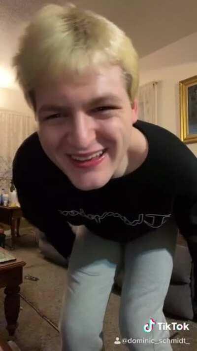 Dominic Schmidt is the weirdest person on tiktok