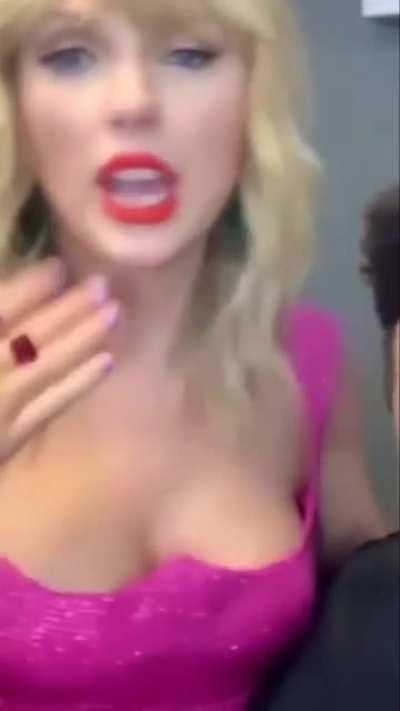 I’m glad these clips have been released. She is absolutely beautiful.