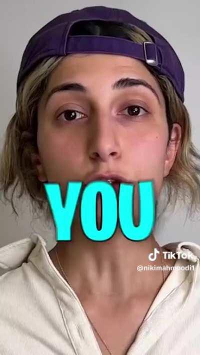 Livvy Just Convinced Baby Gronk To Commit To LSU. Baby Gronk Is The #1 College Football Recruit. On His Visit To LSU, Livvy Rizzed Him Up. Livvy Even Hugged Baby Gronk. He Might Be The New Rizz King. Do you think Baby Gronk will lead LSU to a national cha