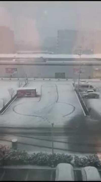 Смејем се већ 10 минута 🤣