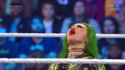 Shotzi completely dominated 