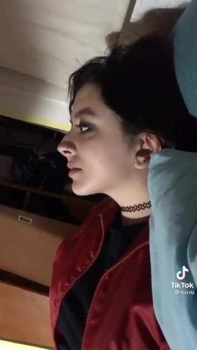 No es concurso de esto pero, me pagas?