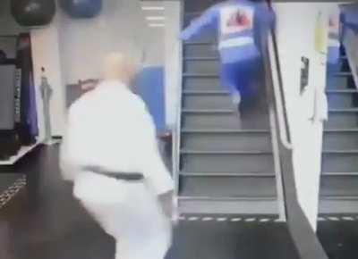 To rob martial arts school.