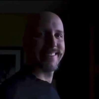 Fnaf fans when they find the people sending death threats to scott