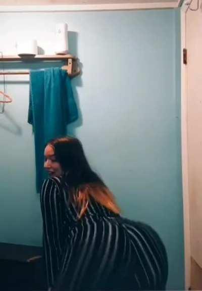 Sierralikescheetos2 - Video #0355