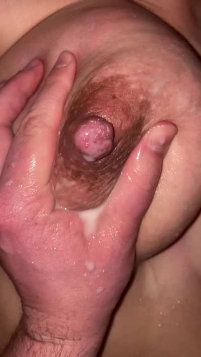 I love being a Milky MILF 💦