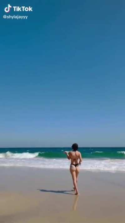 1 2 3 4 fif Who’s got the best ass: Gialover03, Fitchickz, Itzmizzboddy, Shylajayyy, Riciogonnzalez