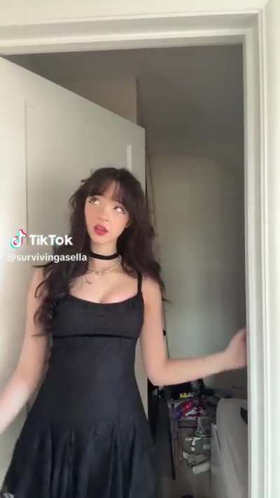 She said she’s sad someone cheer her up on tiktok comments