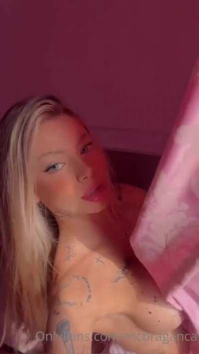 MC BRAGANÇA ( COMPLETO DELA E MAIS 200 MODELOS LINK NOS COMENTÁRIOS )