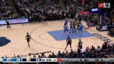 [Highlight] Jaren Jackson Jr throws down a ferocious slam