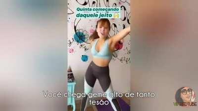 Sintam-se avontade para dar muito leitinho para essa deusa. Feito por: Viih Redtube