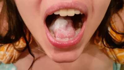 I swallow all down, I promise 😍