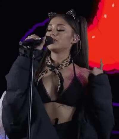 Ariana Grande is Wifey Material