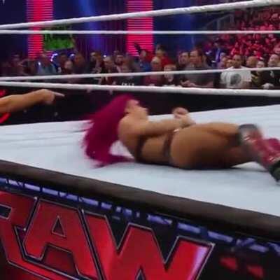 Sasha Banks wedgie