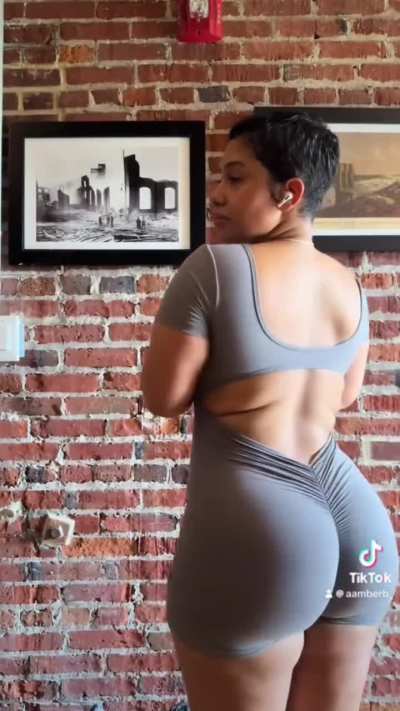 Amber (@aamberb__) (@aamberrb__)