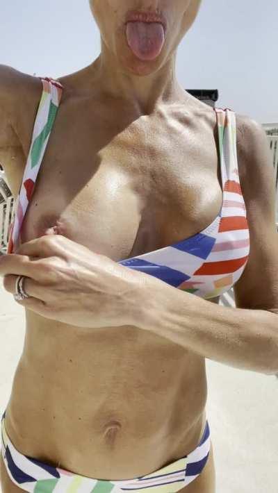 The dads never mind when I show up at the pool😉 44 Female