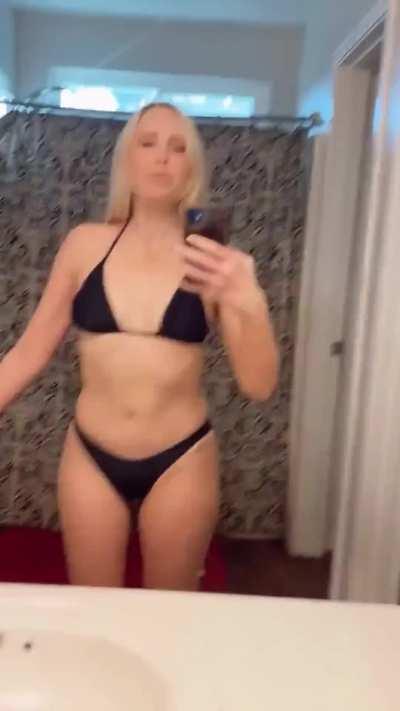 Happy Baby girl really waiting for you daddy!