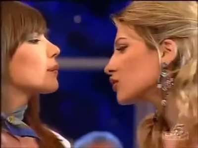 Celia Blanco Kiss Cute Girl Live On Spanish Tv