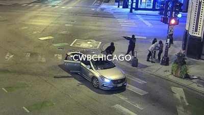 A woman robbed in Chicago