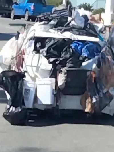 LA Shitmobile. Ricky, is that you?