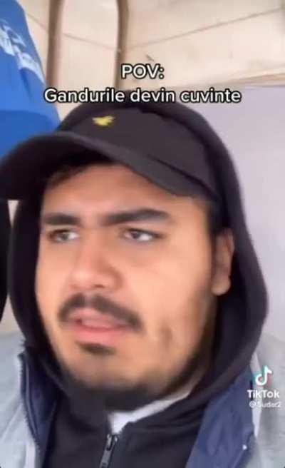 cel mai sanatos psihic utilizator r/romania