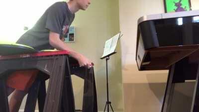 Passed out RIGHT IN FRONT OF SCOJO while we were doing a lesson🤦🏻‍♂️