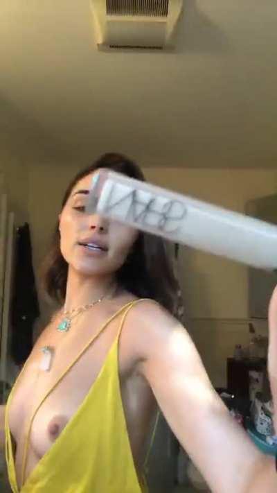 Olivia Culpo's perfect tits