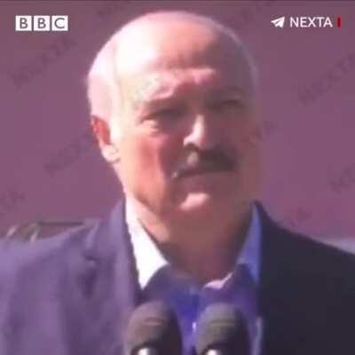 Belarussian President Lukashenko being booed while visiting a factory, people shouting 