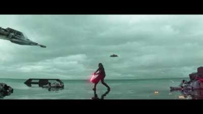 I enjoy the Obi-Wan series for the most part, but this is one of the most awkwardly composed shots in Star Wars history lmao