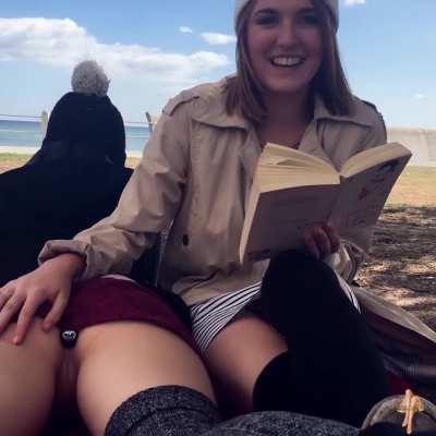 Meanwhile Studying Outdoor !!