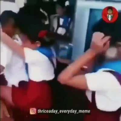 Kaash humara school bhi aisa hota 😭😭