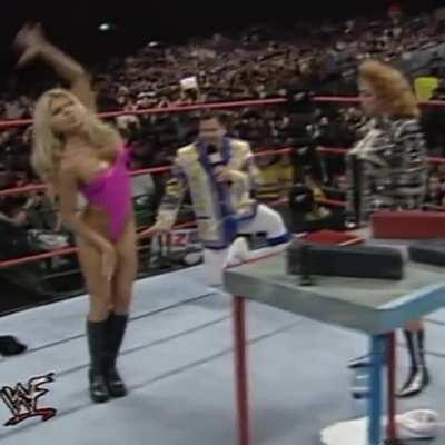 TERRI RUNNELS ❤